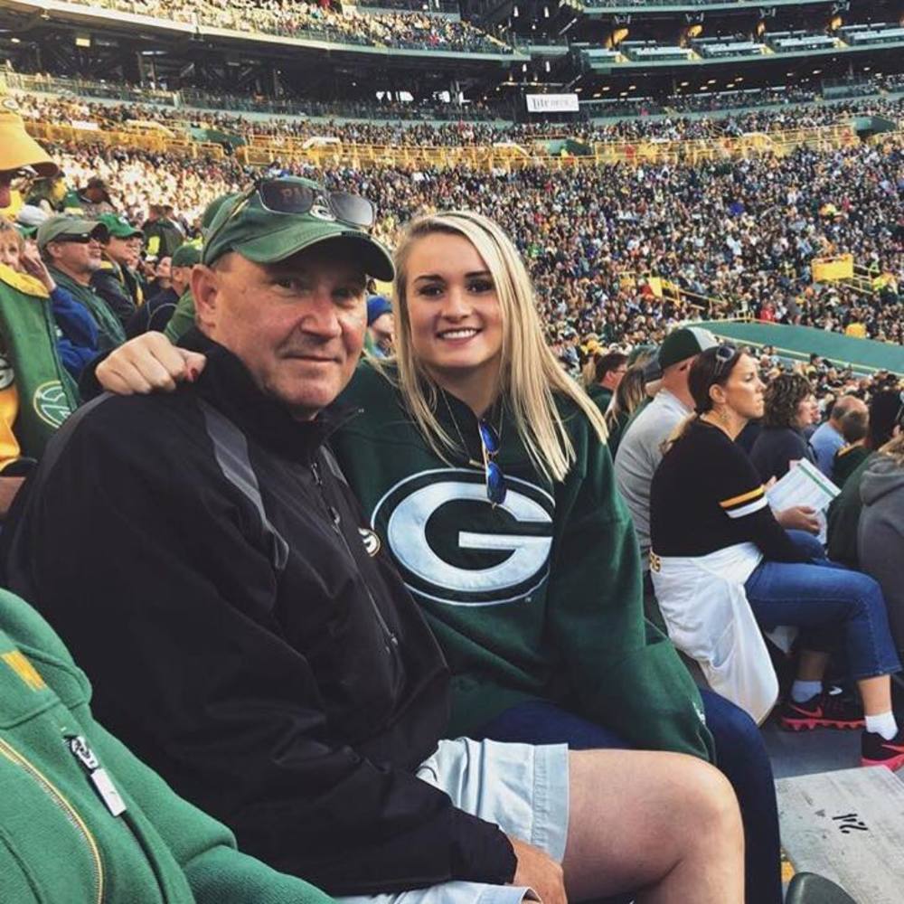 Meet your Posher, Carolyn